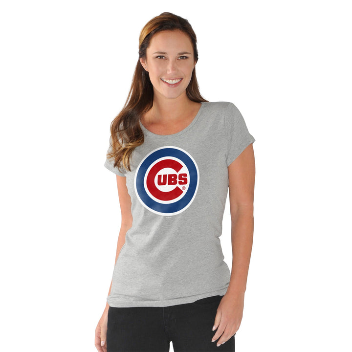 CHICAGO CUBS GIII WOMEN'S GRAY ENDZONE TEE Short Sleeve Tees GIII LEATHER
